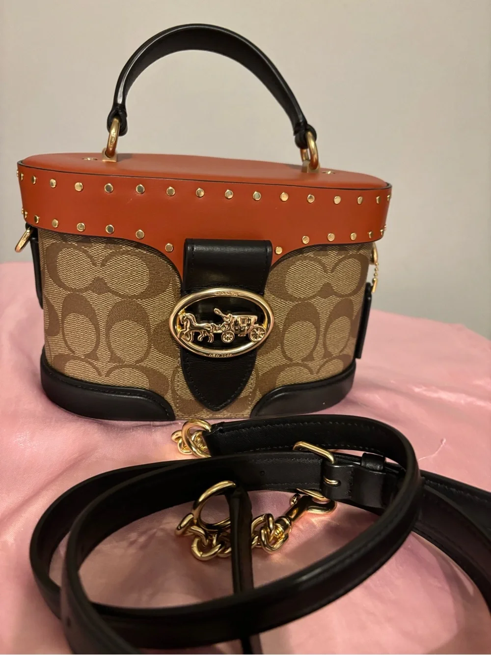 Coach beautiful structured